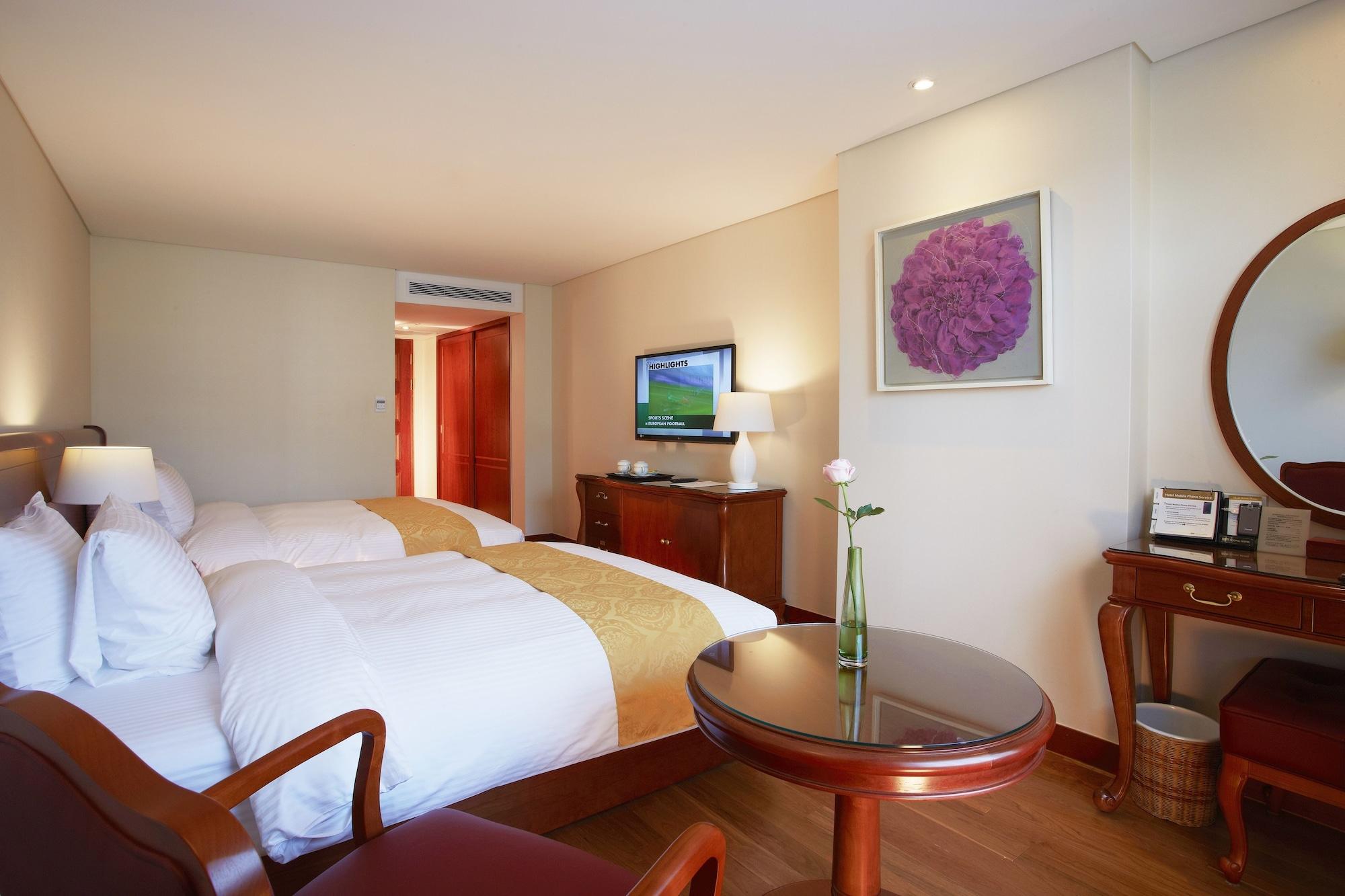 Sejong Hotel Seoul Myeongdong Exterior photo