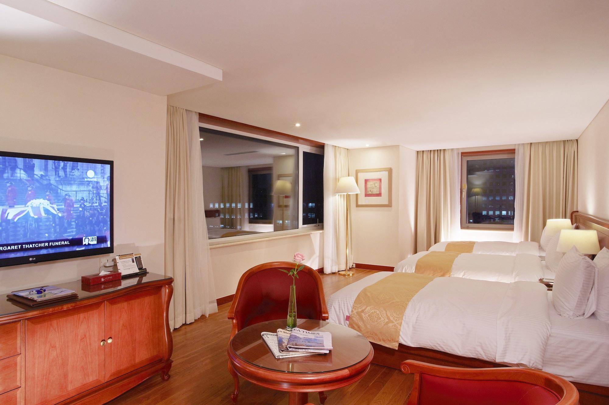 Sejong Hotel Seoul Myeongdong Exterior photo