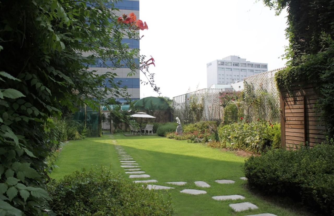 Sejong Hotel Seoul Myeongdong Exterior photo